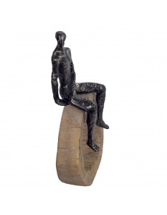 Figura hombre en roca  2